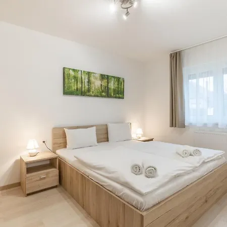 Leda By Bltn Apartment