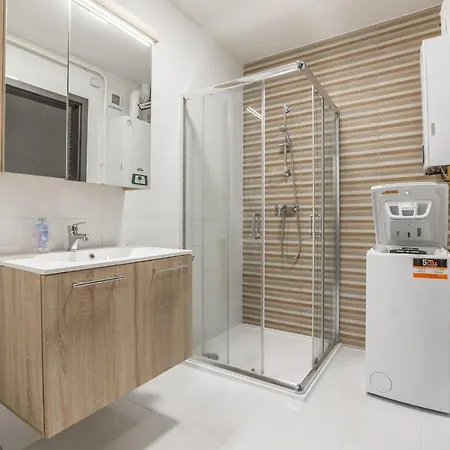 Apartment Leda By Bltn