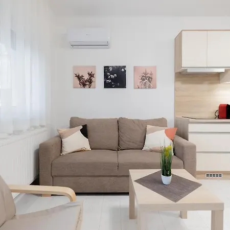 Apartment Leda By Bltn Siofok